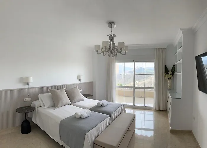 Alhaurin Golf Premium Views 알하우린엘그란데